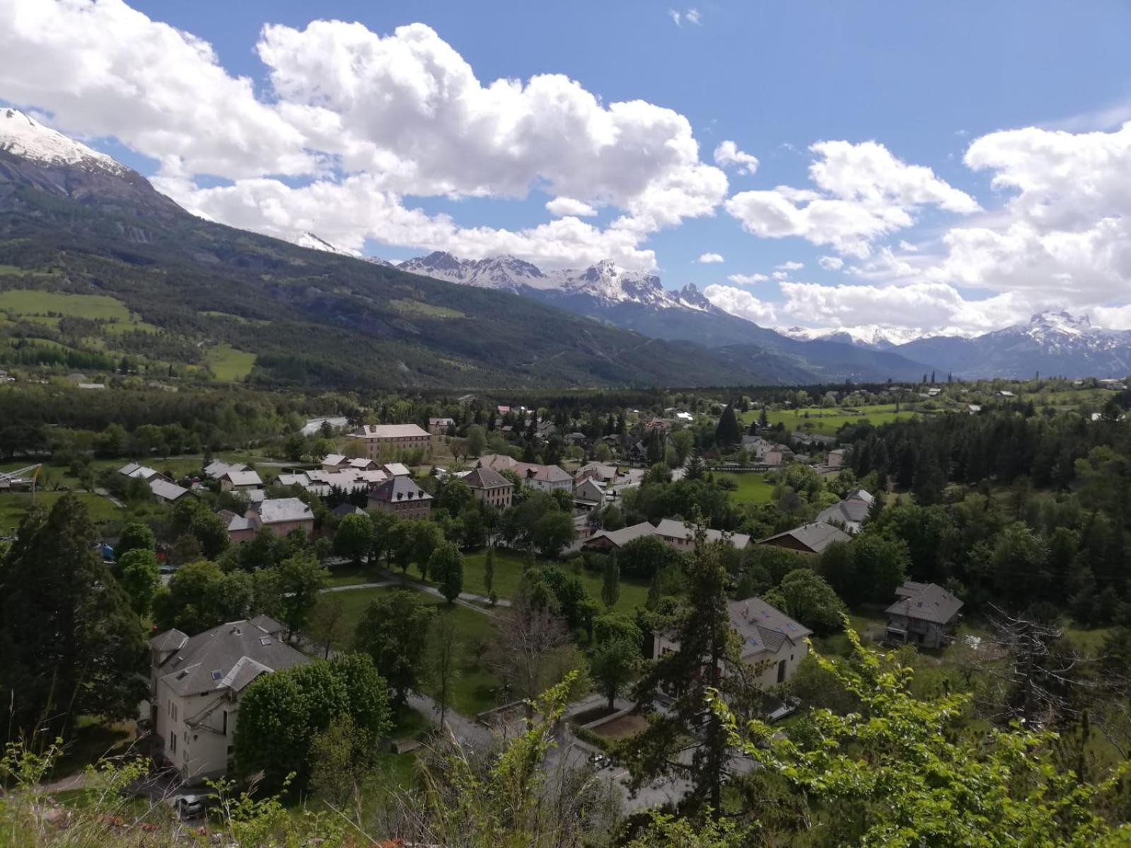 App Vue Montagne Proche Piscine Rando Riviere Nature * Barcelonnette